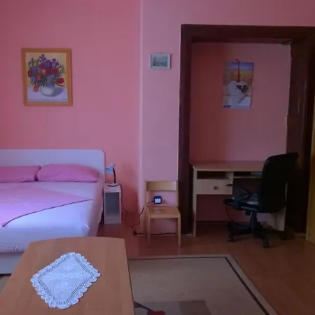 Apartment Apartment